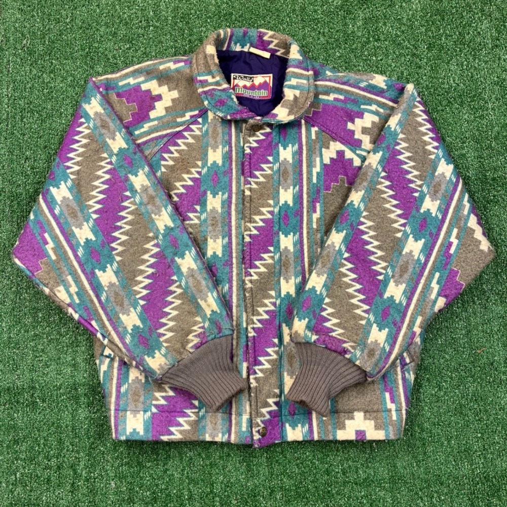 Vintage Walls Mountain Southwestern Aztec Print Pastel Jacket
